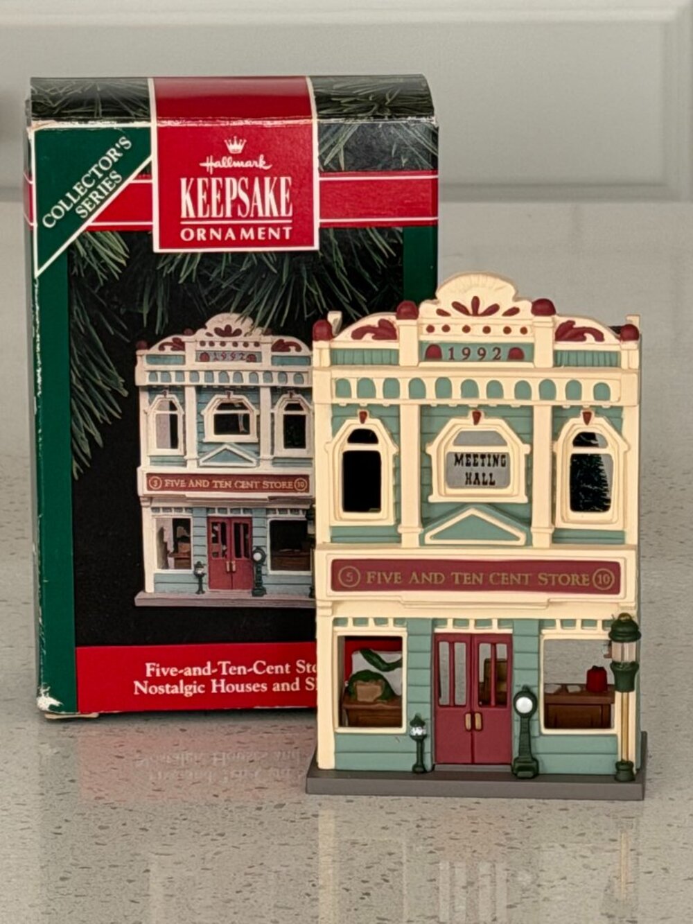 Hallmark Ornament Nostalgic Houses & Shops Five-and-Ten-Cent Store #9